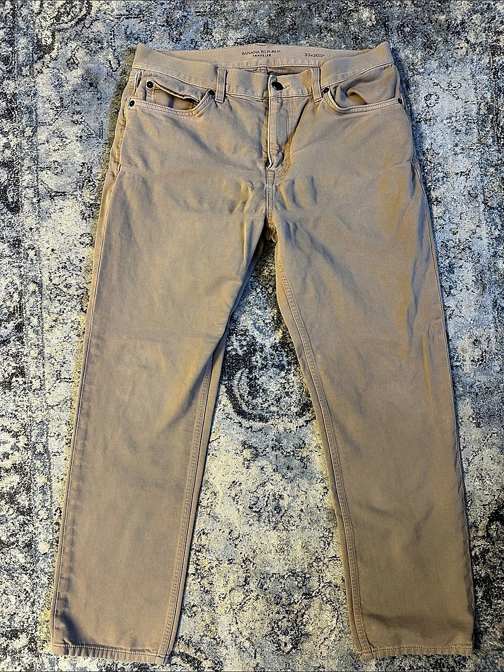 Banana Republic Traveler Straight Leg Pants Waist 33x30 in Beige